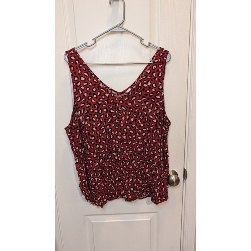 Old‎ Navy Red Leopard Tank XXL